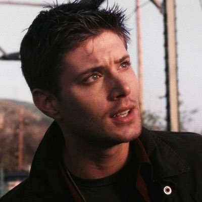 who_anelim's profile picture. karma is a god💆🏼‍♀️