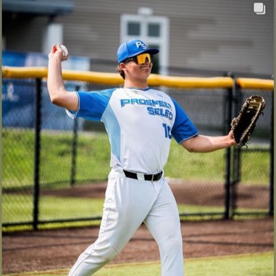 Wow Factor East Coast Elite Amity High School ‘27 Age 15 6’2 250lbs. 1B 3B Insta:@cadencarrebaseball Email: carrecaden7@gmail.com