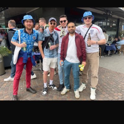 Jwcbailey94's profile picture. Tottenham Hotspur #Levyout #enicout Boxing 🥊 Exeter chiefs 🏉 love my country 🏴󠁧󠁢󠁥󠁮󠁧󠁿🇬🇧 far right thug apparently #fucklabour #fucktherories