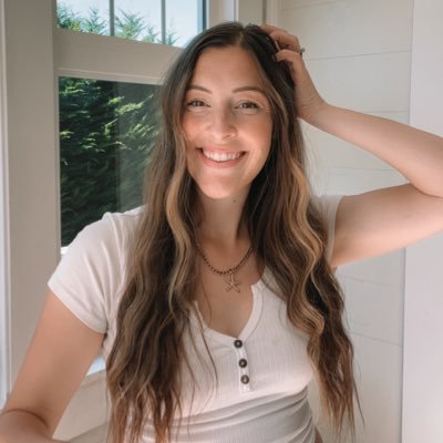 cassiesnotes's profile picture. UGC creator specializing in motherhood lifestyle, baby/kids, food, & tech brands!    💌contact@cassiemacdonald.com