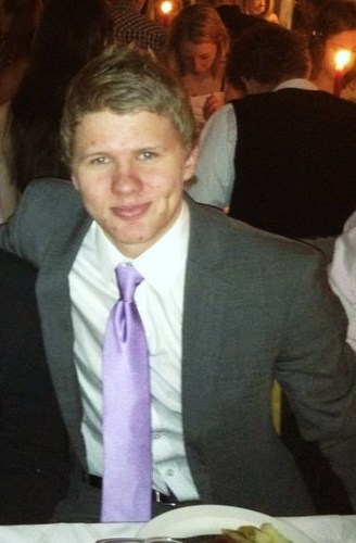 Pinaasen's profile picture. Det årnærsæ