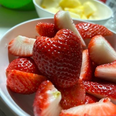 mmroq8's profile picture. 