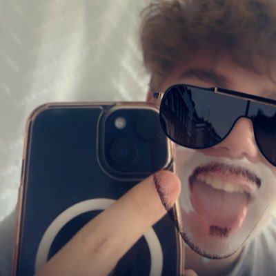 JoJoBaller2002's profile picture. 