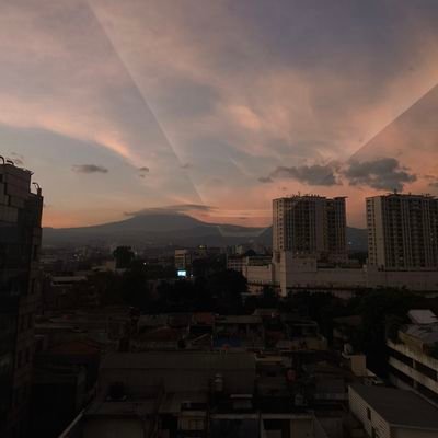 dinadinadandina's profile picture. Berusaha menjadi baik dan benar