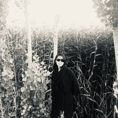 fatemehmbr's profile picture. ناگهان‌نوشت‌هایی رو به فراموشی