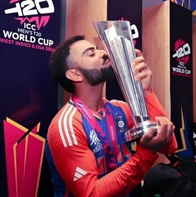 js1_celine's profile picture. 18