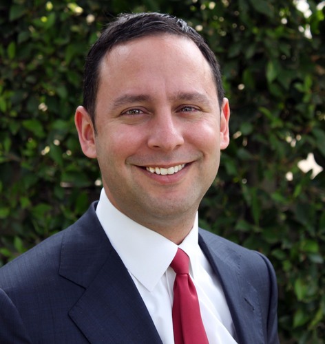 BrentwoodHouses's profile picture. Simon Salloom is one of the top REALTORS in Los Angeles, specializing in Brentwood Real Estate.