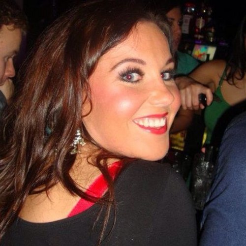 aimeeJdevine's profile picture. 