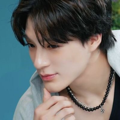 loving Lee Jeno 1001%