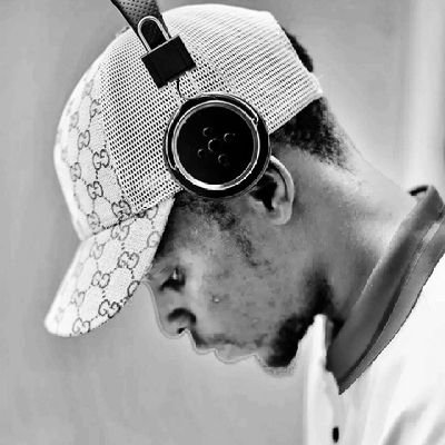 Being an introvert & fearing loneliness is ironic bt sad too. I'm Phoenix 🔥🔥who rises from his ashes.