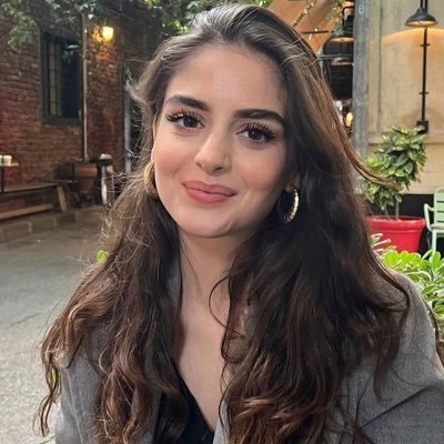 Norah_vo1's profile picture. قف على ناصية الحلم وقاتل ..✨🤍🤍