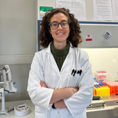 🇪🇸Postdoc at @Ifremer_fr🇫🇷. Passionate about microbe-host interactions. Little geek. Si no estoy en el lab👩🏼🔬, estoy bailando💃🏼. Before: @UV_EG @UNIL
