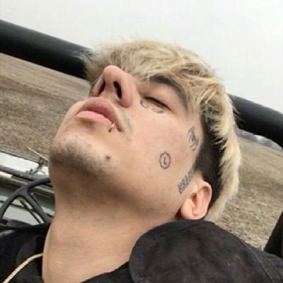 𝒀 𝒔𝒊𝒈𝒐 𝒅𝒂𝒏𝒅𝒐 𝒍𝒂 𝒗𝒖𝒆𝒍𝒕𝒂 𝒂 𝒍𝒂 𝒍𝒖𝒏𝒂 🌙