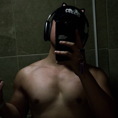 john_cdg's profile picture. catolicos hypocritae