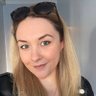 Emlougar's profile picture. She/her 👱🏻‍♀️ Vegan for the animals 🌱Pigoneer 🐷 Against speciesism 💜