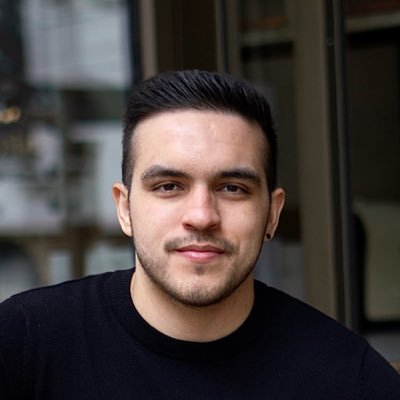 vinniciusgomees's profile picture. Já codei mais de 100 projetos para mais de 40 empresas em 28 países, cristão, casado, CEO da @woneyapp e nas horas vagas pedalo por umas trilhas 🚵🏻