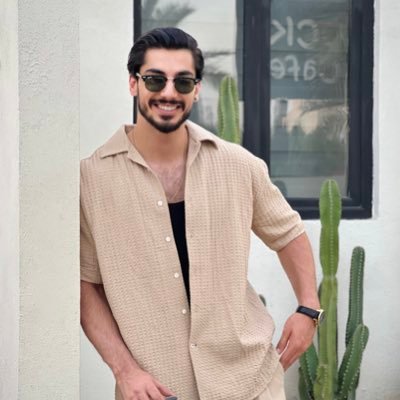 Tell the world what you intend to do,but first show it✌🏻 new profile instagram id:@danialamini__