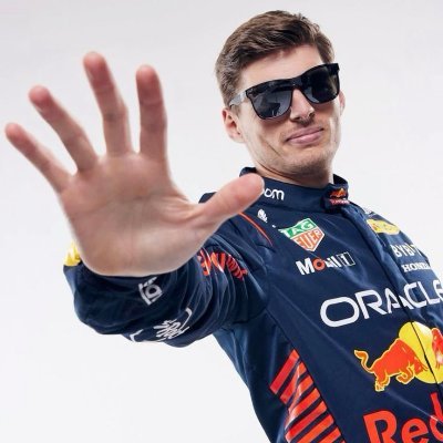 Inchidestappen's profile picture. nothing, just a girl who is a fan of f1 and lestappen
the dream continues because this year is our year  
She/her