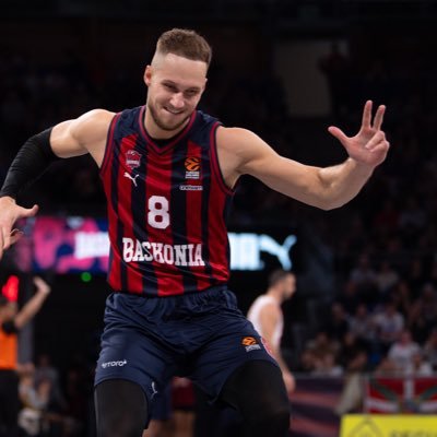 Baskonia bihotzean!