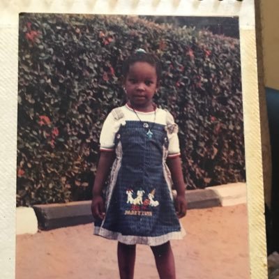 https://t.co/Z6DKZCQ9Mp is where I sell bags✨, Foodie, Traveler. Sharing books with me is a love language.