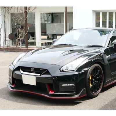 hashipoda's profile picture. 金ない
日本人