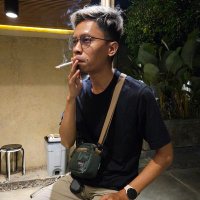 Pasukan Nyangkut (@panggonsambatsu) 's Twitter Profile