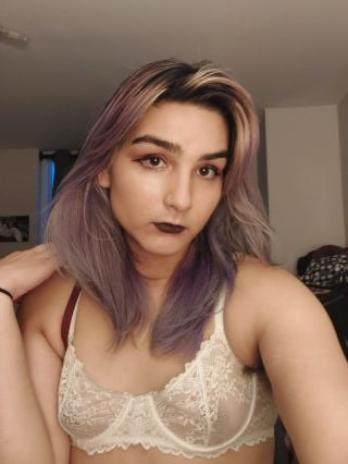 shoegazebutpriv's profile picture. 18+ private spam