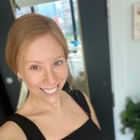 Carla Correa (@pinkgrammar) Twitter profile photo