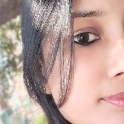 RomaGupta412's profile picture. 