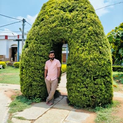 shashirajv1993's profile picture. Be happy