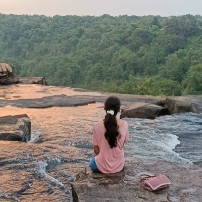 IMPurviJainStar's profile picture. 