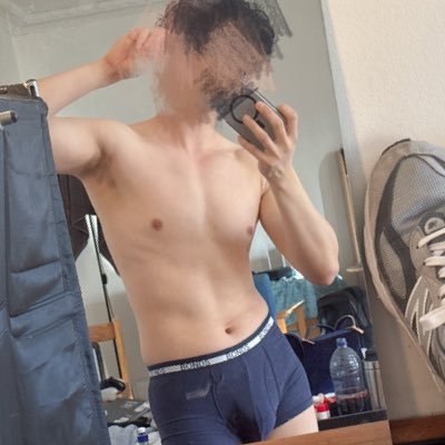 |183/78 |性成癮|18.2cm |聊天|原味|https://t.co/1lim8ugeDz