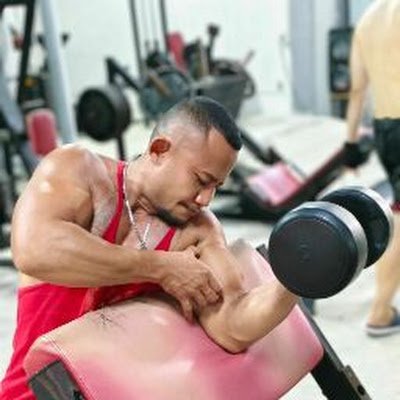 DiPhnm21223's profile picture. 