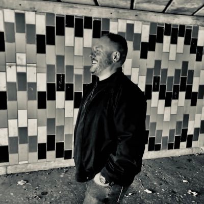 N11| talk rubbish on @PeacocksRoar the central Leeds fan.