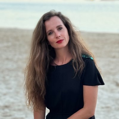 LOREAKOSH AIANASH - Electra of the Pleiades ❤️💫 Bewusstseinserweiterung, Spiritualität und E.T. Rassen. Bald erleben wir den Wandel zur neuen Erde SHEEN. 🌍✨