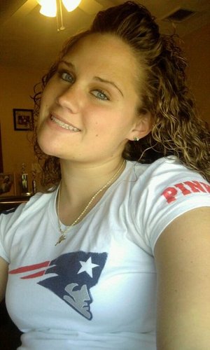 MarinaSoucy1990's profile picture. Live Laugh Love =)