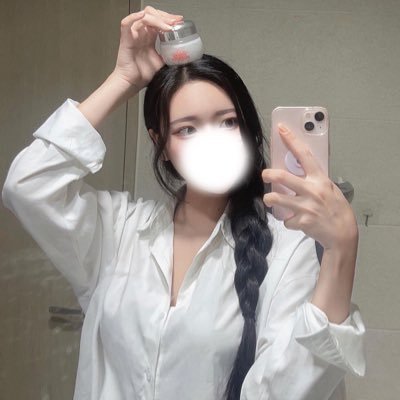 maria7625793735's profile picture. 