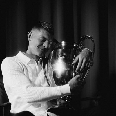 full time madridista, @tonikroos first supporter for life . 06/03/2024 🤍