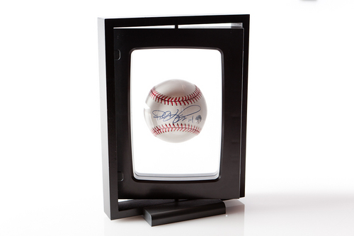 DisplayIt3D's profile picture. With the Z-Access™ Display Frame, showcased treasures can be seen and felt from a variety of angles, while staying safely protected.