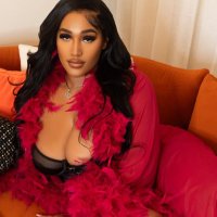 BEE (@bmillions_) 's Twitter Profile