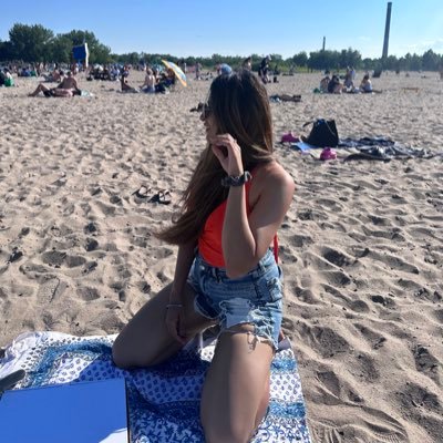 whatukboutlove's profile picture. 21💸