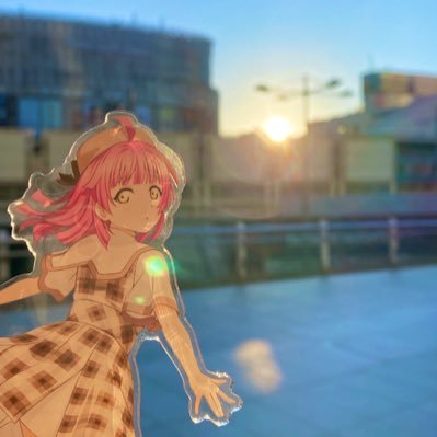 μ's→にこちゃん Aqours→ルビィちゃん 虹ヶ咲→璃奈ちゃん推しの女子ライバーです🎀エンカやイベントなどで、沢山の方と繋がれたらと思っています🫣💓猫とちいかわとマイメロも大好きです🐈🐾フォローなどお気軽にどうぞ🤟✨