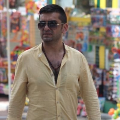 RaufA67442's profile picture. I'm from Turkey