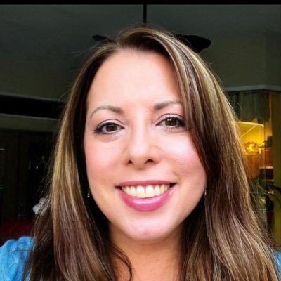 Philadelphia born, WCU Grad, Florida resident. American business supporter. Show me the sanity.