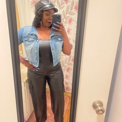 Crystalmclan70's profile picture. Lean on God He got u!! #RIPNate💙