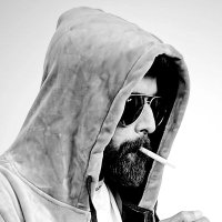 π (@dontjudgeplzzxx) 's Twitter Profile