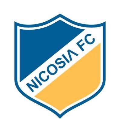 Heron juniors U7’s Heron Nicosia Juniors🟡 @heronjuniorfc @nicosiafc2020 kit sponsor: portlands_fishandchips Training sponsor: valley_roofing_solutions