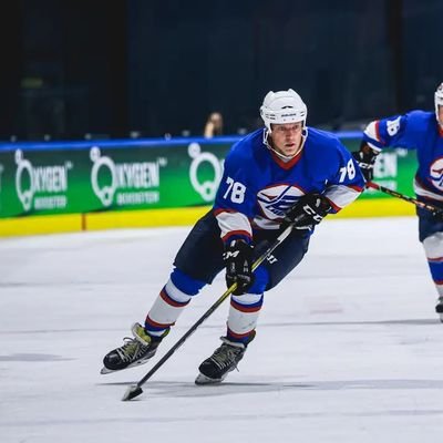 JussiAro's profile picture. dad