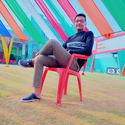 Ak_lakhpati's profile picture. Believe in myself 🤞