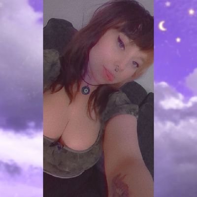18+
✨OnlyFans creator ✨
-Big Titty Goth Mommy
-Anime Enthusiast
-BL community
-25th lap around the sun🎉